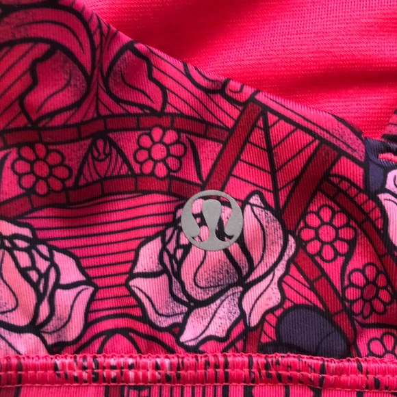 Lululemon Energy Bra - Size 6 Sports Bra - Picture 3 of 4